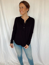 Load image into Gallery viewer, Button Top