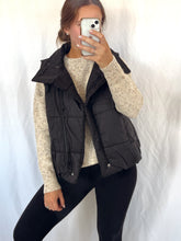 Load image into Gallery viewer, Black Puffer Vest
