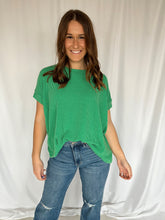 Load image into Gallery viewer, Ribbed Tee - Kelly Green
