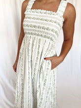 Load image into Gallery viewer, Square Neck Maxi Dress
