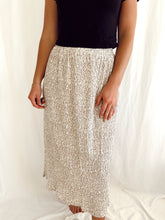 Load image into Gallery viewer, Printed Midi Skirt
