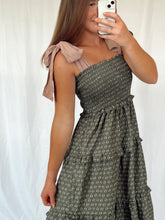 Load image into Gallery viewer, Olive Midi Dress
