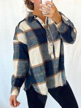 Load image into Gallery viewer, Plaid Pullover
