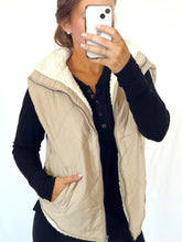 Load image into Gallery viewer, Fleece Lined Puffer Vest
