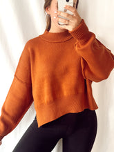 Load image into Gallery viewer, Knit Mockneck - Camel
