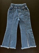 Load image into Gallery viewer, Kids Seam Front Jeans
