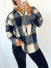 Load image into Gallery viewer, Plaid Pullover
