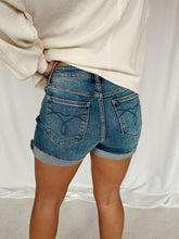 Load image into Gallery viewer, Judy Blue Shorts
