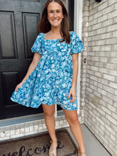 Load image into Gallery viewer, Blue Floral Puff Sleeve Dress
