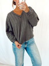 Load image into Gallery viewer, V Neck Long Sleeve
