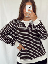 Load image into Gallery viewer, Striped Pullover
