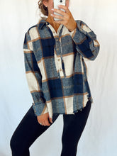 Load image into Gallery viewer, Plaid Pullover
