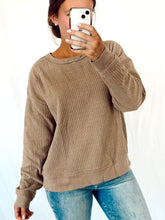 Load image into Gallery viewer, Textured Knit Top - Mocha
