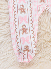 Load image into Gallery viewer, Sweet Gingerbread Ruffle Footie
